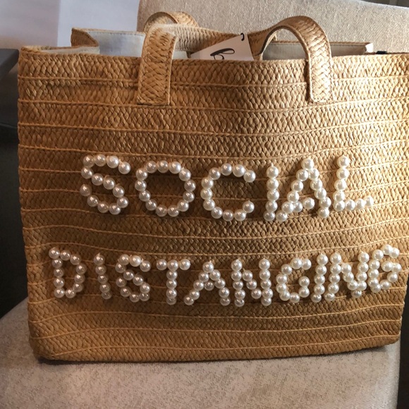 NWT B2B LA Straw Tote Social Distancing w/ pearl lettering beach bag - Picture 2 of 10